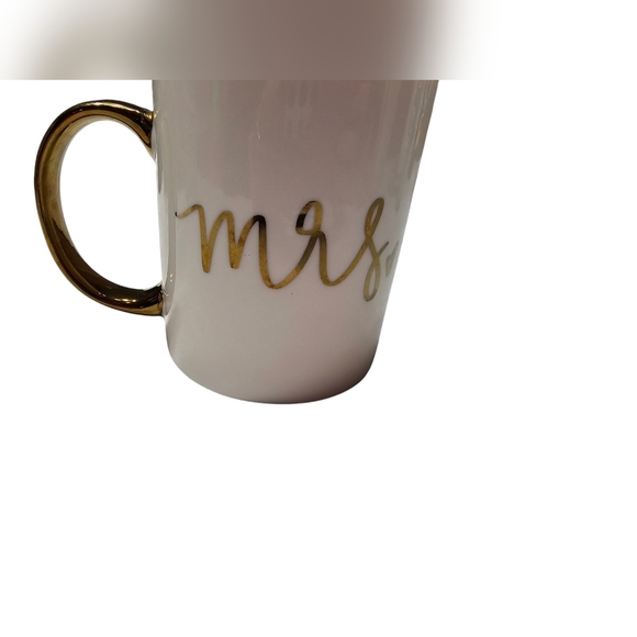 Sweet Water Decor - Mrs. Mug with Gold Handle *Retired* - Picture 5 of 7